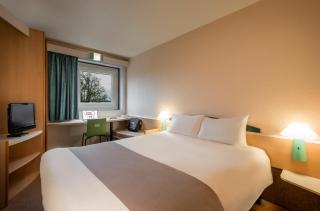 ibis Paris Pantin Eglise - Pantin - 0