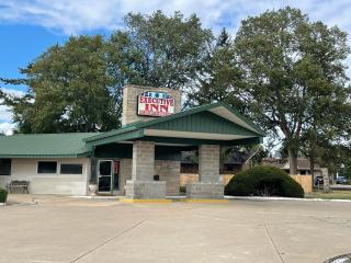Executive Inn - Marshalltown - 0