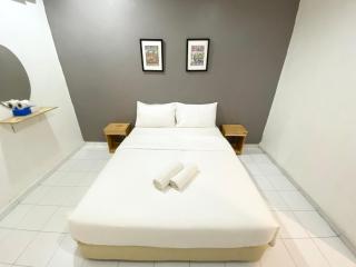 1108 Hotel Sungkai - 1