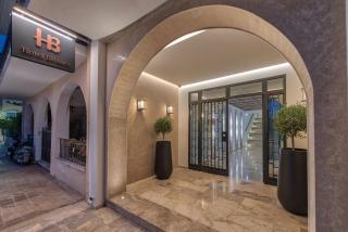 Bitzaro Boutique Hotel - 8