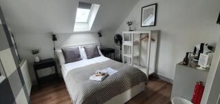 Pasta Factory Guest Rooms - Galway - 2