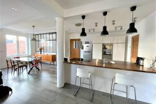 Superbe Loft 100m2 Proche Cathédrale avec Parking - Reims - 0