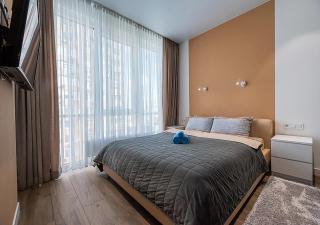 Дизайнерські апартаменти на Оболоні в ЖК Smart Plaza Obolon біля станції метро Мінська - 3