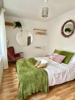 Stay in AUX, feel at home ! 2 room apartment central incl all you need for 4 person, 24H check in, PKW parking only - Augsburg - 7