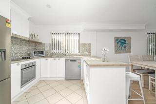 Husky 56 Beachfront Villa's - great location on the beach - Huskisson - 1