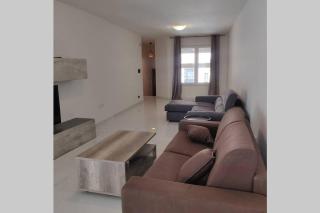 "Il-Girna" Free WiFi, Centrally located, Own Entrance - 8