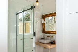 The Alchemist Retreat, Private Studio in Carterton - 3