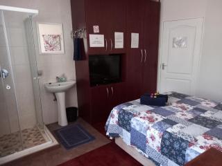 White Rose Guest House - Vanderbijlpark - 4