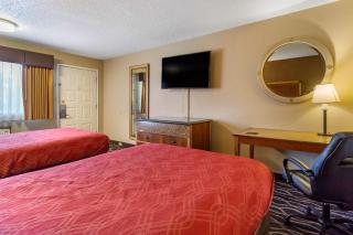 Econo Lodge Ellensburg Near University - Ellensburg - 1