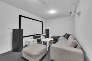 Kais sauna, jacuzzi, cinema and balcony house! Central location - Tromsø - 1
