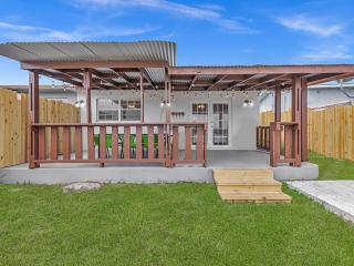 SuperVilla - Lakefront - Sunsets, Kayaks, Grill - Fort Lauderdale - 5