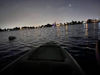 SuperVilla - Lakefront - Sunsets, Kayaks, Grill - 3