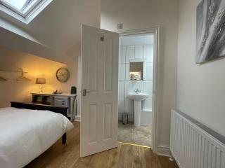 CityStays Rooms with Free Parking - Liverpool - 4