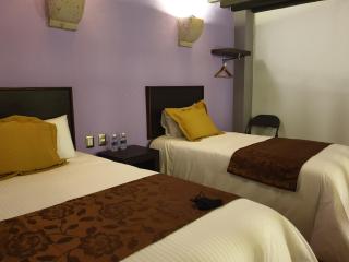 Hotel Don Carlos - Morelia - 3