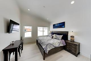 Sunlight cottage - 1