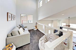 Mountain Sky Cottage - 9