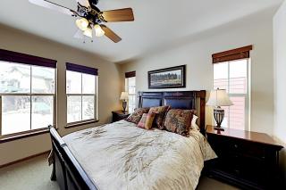 Deer Track Retreat - 1