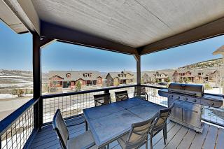 Summit Point Place - 2