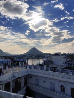 Varah Square Guest House - Pushkar - 0