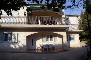 Dvosoban apartman u centru grada - Biograd na Moru - 2