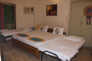 Cozy Inn - Varanasi - 1