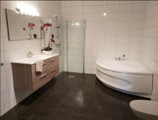 Villa with jacuzzi - 2