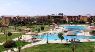 Palermo Chalet in Marina Wadi Degla Ain Sokhna with 250 Sqm Private Garden & near to the Beach - 4