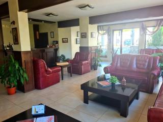 Family Hotel Bela - Tryavna - 1
