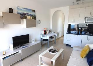 Beachfront Studio Apartment Marbella - Marbella - 5