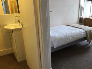 Parkhill Guest House - 1