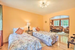 Granby Home with Deck Less Than half Mi to Aldrich Lake! - Granby - 6