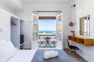 Uncle John's Guesthouse - Skopelos Town - 3