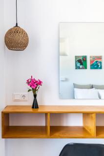 Uncle John's Guesthouse - Skopelos Town - 1