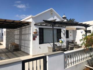 2 Bedroom Villa Front Line Puerto Del Carmen - Tías - 0