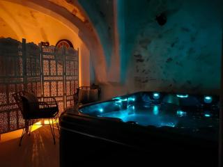 L'envoûtement Provençal, jacuzzi privatif et SPA - Orgon - 0