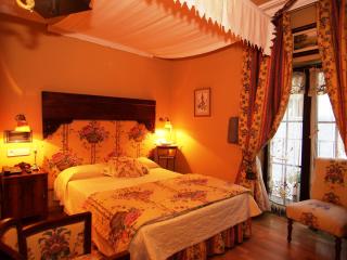 Hotel Almud - 4