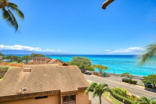 Kahana Villa F410 - 0