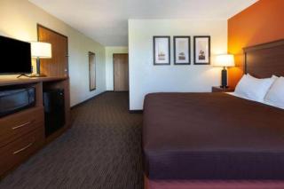 AmericInn by Wyndham Petoskey - Petoskey - 1