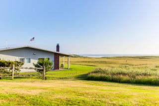 Cottage by the Sea - 9