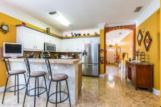 Southern Charm 4 Bed & 2 bath Private Pool Home villa - Davenport - 4