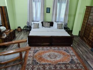 THE NOOK Rooftop Condo and Garden - Guwahati - 6