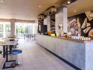 ibis budget Arles Sud Fourchon - Arles - 9