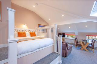 Mandarin Premier Apartments B - Loft studio apt - 1