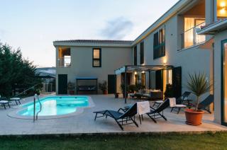 Villa Marta Luxury House with Heated Pool - Plano - 8