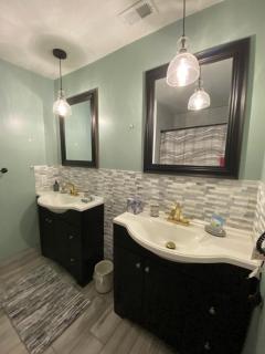 HHI Homes- Newly Renovated Cozy Modern Pet-Friendly Villa-Ideal Location - Hilton Head Island - 3