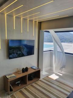 Lindo apto tudo novinho, prédio frente mar - Balneário Camboriú - 7