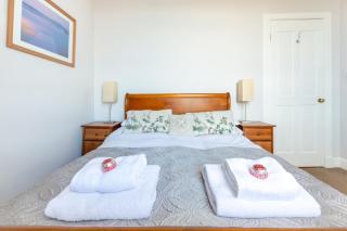 Beautiful City Center 1 Bed Apartment with Park View - Edinburgh - 5