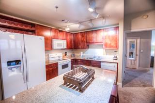 Next To The 10th Floor Pool - Laketown Wharf 1032- 2 BD Plus Bunks, 2BA, And Amazing Amenities! - Panama City Beach - 7