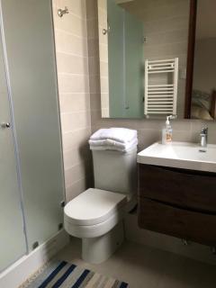 DEPARTAMENTO PARQUE PINARES 2 DORMITORIOS, primera linea, Playa privada, Muelle - 5