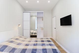 Lviv City Center - Light Apartment - 9